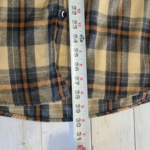 Plaid Hooded Flannel Button Up Mens Shirt M New Wave Street Culture Devil King - Picture 6 of 8